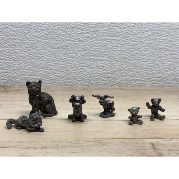 Vtg Lot Of 6 Pewter Animal Figurines Cats Bears Bulls - Picture 1 of 16
